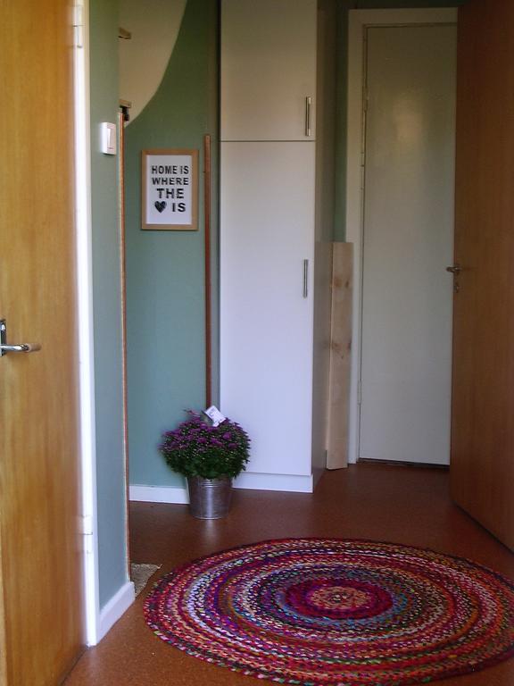 Apartamento Bo hos Nancy i Ölme Kristinehamn Exterior foto