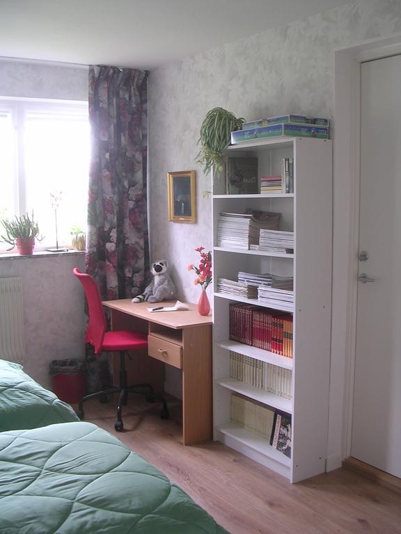 Apartamento Bo hos Nancy i Ölme Kristinehamn Exterior foto